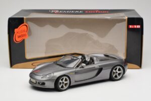 Porsche Carrera GT Harmaa Metallinhohto Maisto 1:18 36622-R1 Metalli — kuva 8 / 8