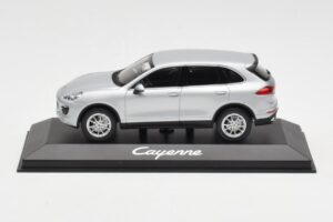 Porsche Cayenne 958 Hopea Minichamps 1:43 WAP0200020E Metalli