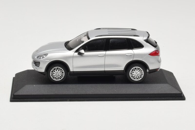 Porsche Cayenne 958 Hopea Minichamps 1:43 WAP0200020B Metalli