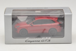 Porsche Cayenne 958 GTS Punainen Minichamps 1:43 WAP0200070E Metalli — kuva 5 / 5