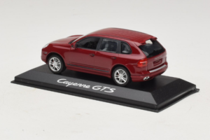 Porsche Cayenne 955 GTS Punainen Hopeisin Vantein Minichamps 1:43 WAP02000818 Metalli — kuva 3 / 4