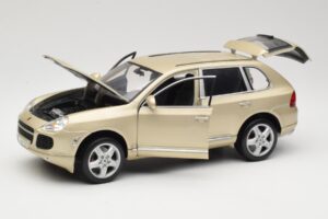 Porsche Cayenne S 955 Beige Maisto 1:18 WAPC2100213 Metalli — kuva 2 / 8