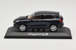 Porsche Cayenne 958 S Blue Metallic Minichamps 1:43 WAP0200060E Metalli