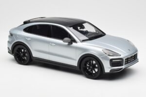 Porsche Cayenne E3 S Coupe Dolo Hopea Norev 1:18 WAP0213220K Metalli — kuva 4 / 6