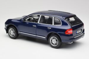 Porsche Cayenne S 9PA Dark Sea Sininen Metallic Maisto 1:18 31635 Metalli — kuva 7 / 8