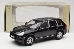Porsche Cayenne Turbo 957 Musta Norev 1:18 WAP02112317 Metalli — kuva 8 / 8