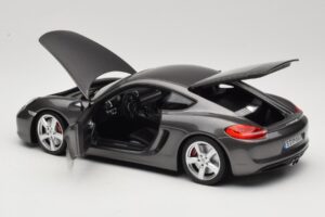Porsche Cayman 981 S Harmaa Minichamps 1:18 WAP0210070D Metalli — kuva 5 / 8