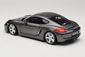 Porsche Cayman 981 S Harmaa Minichamps 1:18 WAP0210070D Metalli — kuva 7 / 8