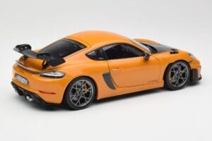Porsche Cayman GT4 RS 982 Weissach Package Bahama Yellow Norev 1:18 187252 Metalli — kuva 3 / 8