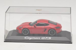 Porsche Cayman 981 GTS Punainen Minichamps 1:43 WAP0200150E Metalli — kuva 4 / 5