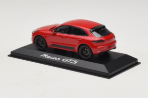 Porsche Macan 95B GTS Punainen Minichamps 1:43 WAP0206030G Metalli — kuva 3 / 5