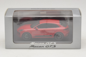Porsche Macan 95B GTS Punainen Minichamps 1:43 WAP0206030G Metalli — kuva 5 / 5