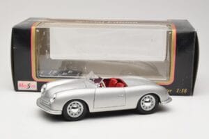 Porsche No. 1 Typ 356 Roadster Hopea Maisto 1:18 50324 Metalli — kuva 8 / 8