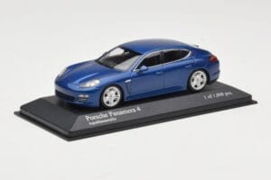 Porsche Panamera 970 4S Blue Metallic Minichamps 1:43 WAP0200419 Metalli — kuva 2 / 3