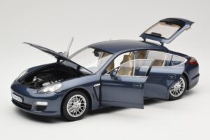 Porsche Panamera 970 S Sininen Minichamps 1:18 WAP02100119 Metalli — kuva 2 / 8