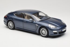 Porsche Panamera 970 S Sininen Minichamps 1:18 WAP02100119 Metalli — kuva 6 / 8