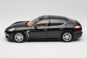 Porsche Panamera 970 Turbo Basalt Black Norev 1:18 WAP02100319 Metalli — kuva 4 / 8