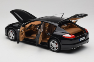 Porsche Panamera 970 Turbo Basalt Black Norev 1:18 WAP02100319 Metalli — kuva 5 / 8
