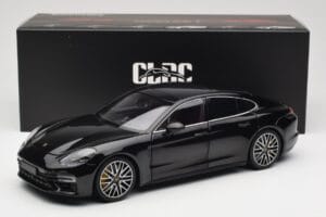 Porsche Panamera 971 Turbo S Musta Metallic Minichamps 1:18 113061076 Metalli — kuva 8 / 8