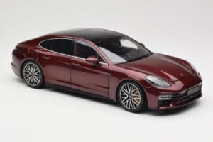 Porsche Panamera 971 Turbo S Punainen Metallic Minichamps 1:18 113061077 Metalli — kuva 6 / 8