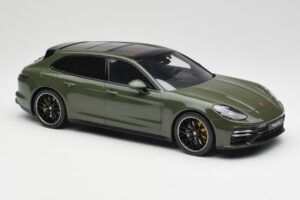 Porsche Panamera Turbo S 971 Sport Turismo Vihreä GT Spirit 1:18 GT447 Hartsi — kuva 4 / 6