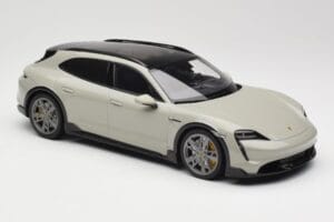 Porsche Taycan Cross Turismo Turbo S Chalk Grey Minichamps 1:18 155069302 Metalli — kuva 4 / 6