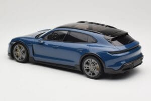 Porsche Taycan J1 Turbo S Cross Turismo Sininen Minichamps 1:18 155069301 Metalli — kuva 5 / 6