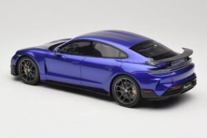 Porsche Taycan J1 Turbo GT Purple Sky Metallic GT Spirit 1:18 GT520 Hartsi — kuva 5 / 6