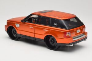 Range Rover Sport L320 Oranssi Maisto 1:18 31081 Metalli — kuva 7 / 8