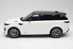 Range Rover Sport L461 P510e Fuji White GT Spirit 1:12 GT553 Hartsi — kuva 3 / 6