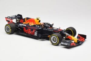 Red Bull Racing RB16 #23 A. Albon 4th Place Styrian GP 2020 Minichamps 1:18 110200223 Metalli — kuva 4 / 6