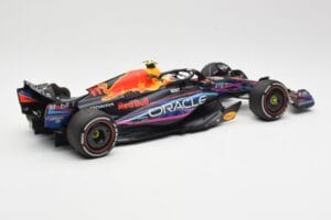 Red Bull Racing RB19 #11 S. Perez 2nd Place Miami GP 2023 Minichamps 1:18 110230511 Metalli — kuva 2 / 6