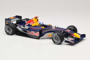 Red Bull RB1 Cosworth #14 D. Coulthard Red Bull Racing Showcar 2005 Minichamps 1:18 100050014 Metalli — kuva 4 / 6