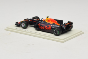Red Bull RB13 Tag Heuer #33 M. Verstappen 3rd Chinese Grand Prix 2017 Spark 1:43 S5037 Hartsi — kuva 3 / 4