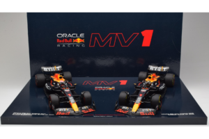 Red Bull RB19 Honda RBPT #1 M. Verstappen Oracle Red Bull Racing Qatar Grand Prix World Champion 2023 Minichamps 1:18 1122318 — kuva 6 / 6