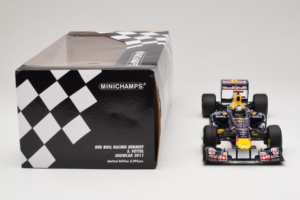 Red Bull RB7 Renault #1 S. Vettel Red Bull Racing Showcar 2011 Minichamps 1:18 110110071-1 Metalli — kuva 7 / 7