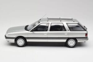 Renault 21 Nevada Hopea Metallic Otto 1:18 OT479 Hartsi — kuva 3 / 6