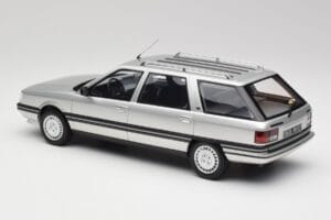 Renault 21 Nevada Hopea Metallic Otto 1:18 OT479 Hartsi — kuva 5 / 6