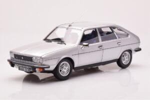 Renault 30 TX Hopea Norev 1:18 185272 Metalli