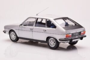 Renault 30 TX Hopea Norev 1:18 185272 Metalli — kuva 7 / 8