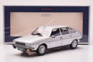 Renault 30 TX Hopea Norev 1:18 185272 Metalli — kuva 8 / 8