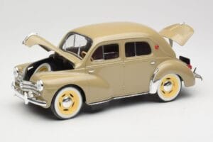 Renault 4CV Berline Gris Ardoise Solido 1:18 8059 Metalli — kuva 2 / 8