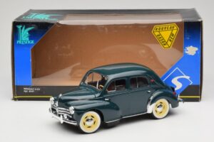 Renault 4CV Vihreä Solido 1:18 8047 Metalli — kuva 6 / 6