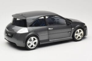Renault Megane Mk2 RS Vampire Grey Norev 1:18 185101 Metalli — kuva 3 / 8