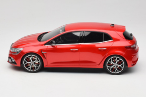 Renault Megane R.S. Mk4 Trophy Punainen Otto 1:18 OT751 Hartsi — kuva 3 / 6