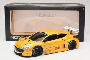 Renault Megane Trophy Showcar Keltainen Eurocup Megane Trophy 2011 Norev 1:18 185109 Metalli — kuva 8 / 8
