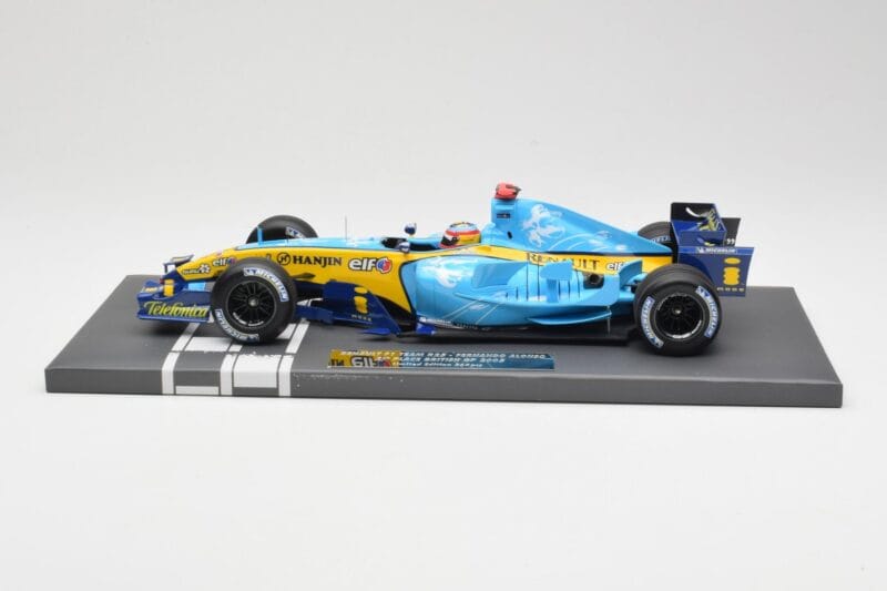 Renault R25 #5 F. Alonso 2nd Place British GP 2005 Minichamps 1:18 117051105 Metalli