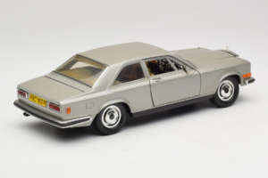 Rolls-Royce Camargue Hopea Diamond Edition Bburago 1:18 3001-M3 Metalli — kuva 3 / 8