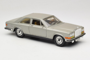 Rolls-Royce Camargue Hopea Diamond Edition Bburago 1:18 3001-M3 Metalli — kuva 6 / 8