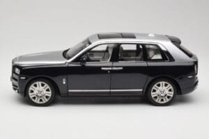 Rolls-Royce Cullinan Musta & Hopea OEM 1:18 ROLLS001 Metalli — kuva 4 / 8